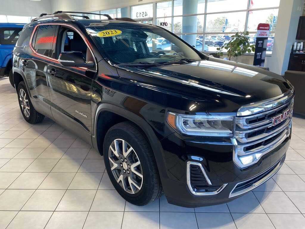 2023 GMC Acadia SLE AWD