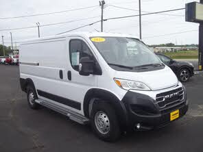 RAM ProMaster 2500 136 Low Roof Cargo Van FWD