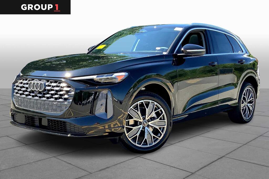 2025 Audi Q5 quattro Premium Plus 40 TFSI