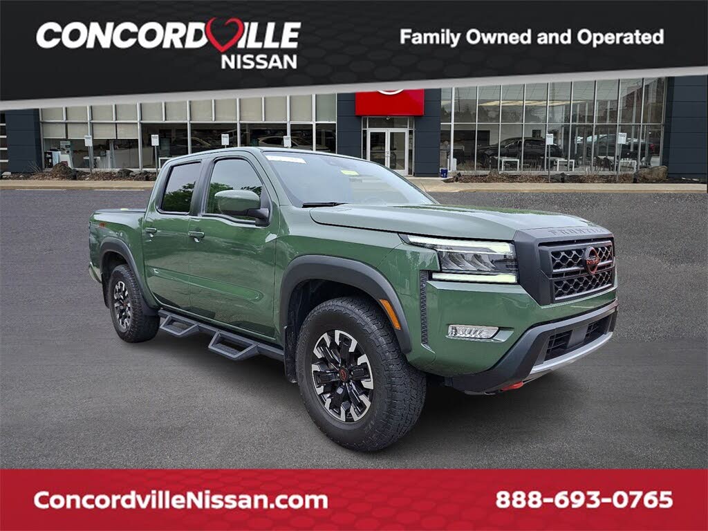 2023 Nissan Frontier PRO-4X Crew Cab 4WD