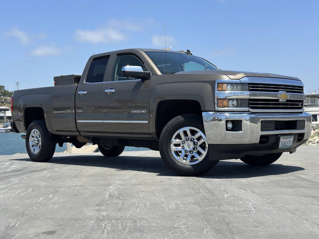 2015 Chevrolet Silverado 2500HD LTZ Double Cab LB RWD