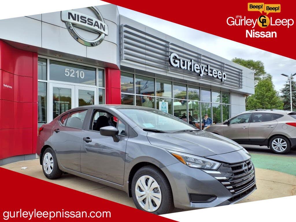 2025 Nissan Versa S FWD