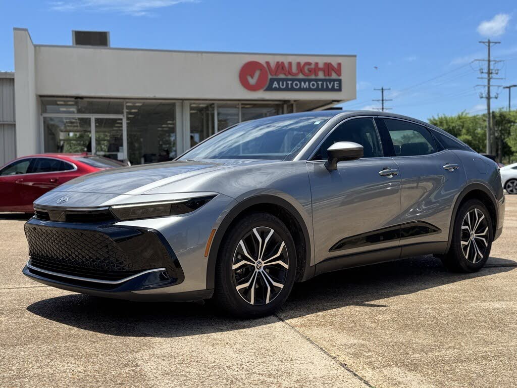 2023 Toyota Crown Limited AWD