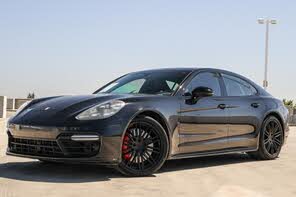 Porsche Panamera GTS AWD