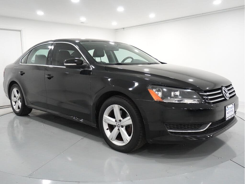 2013 Volkswagen Passat SE