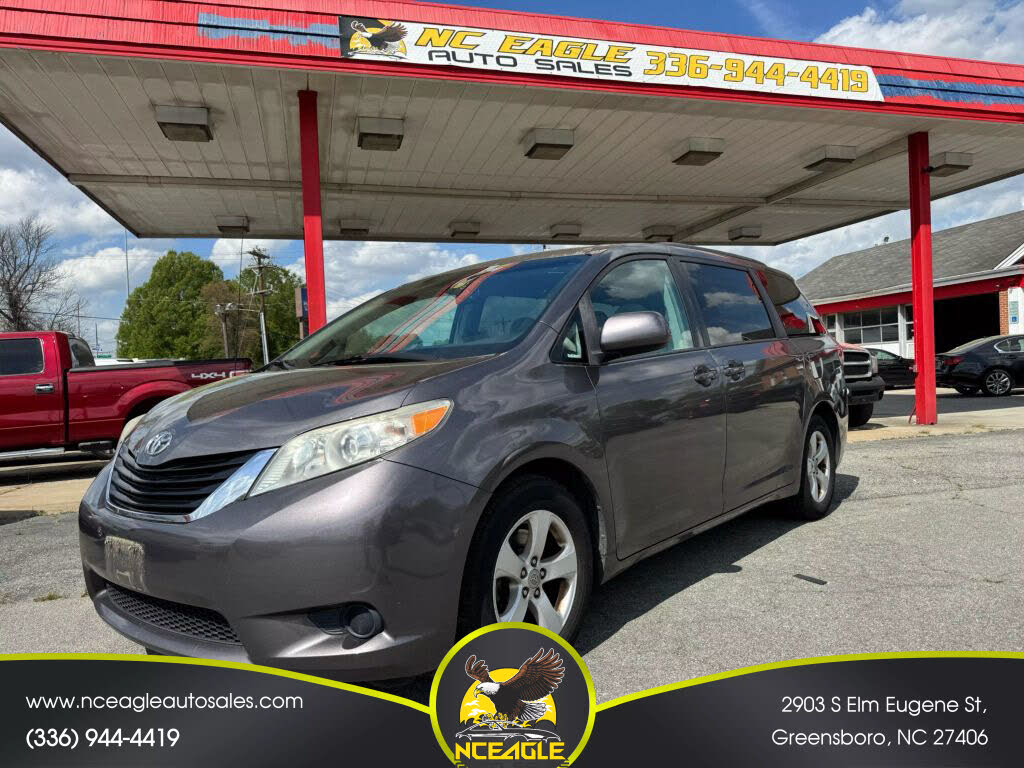 2011 Toyota Sienna 7-Passenger V6 FWD