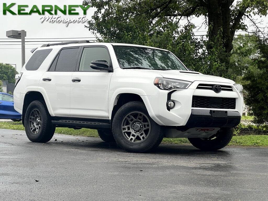2020 Toyota 4Runner Venture 4WD