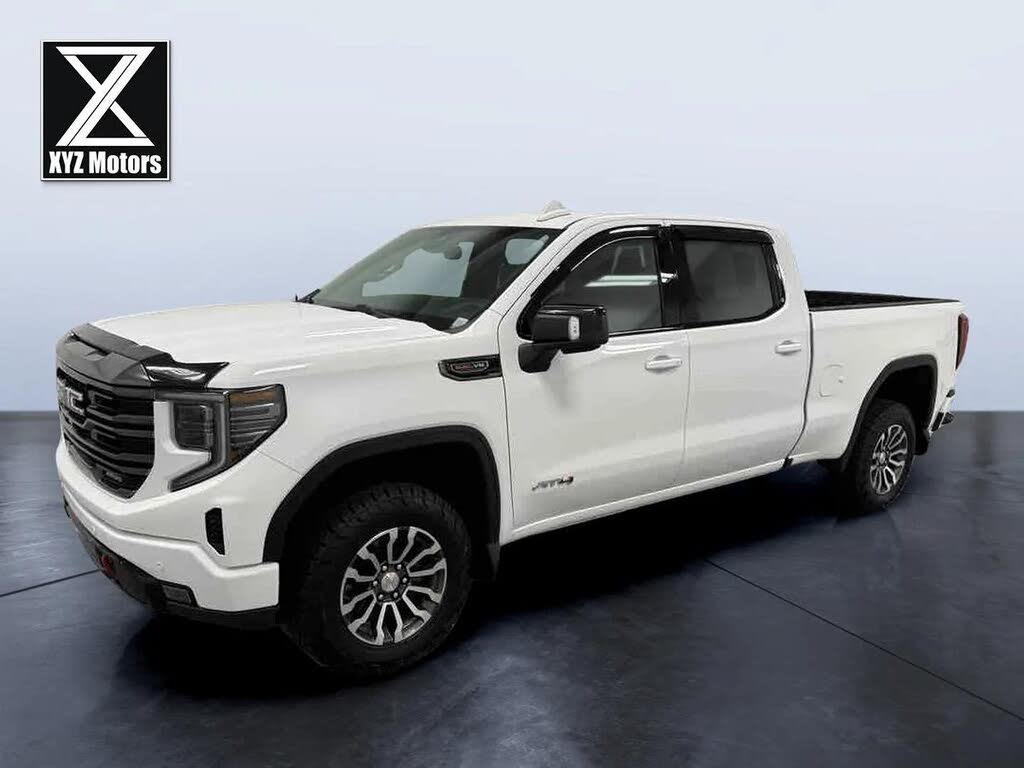 2023 GMC Sierra 1500 AT4 Crew Cab 4WD