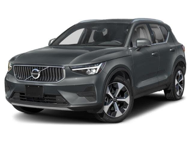 2025 Volvo XC40 B5 Plus Dark Theme AWD