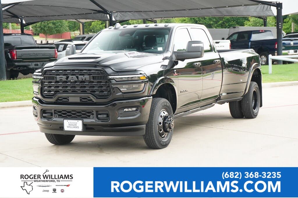 2025 RAM 3500 Limited Crew Cab LB DRW 4WD