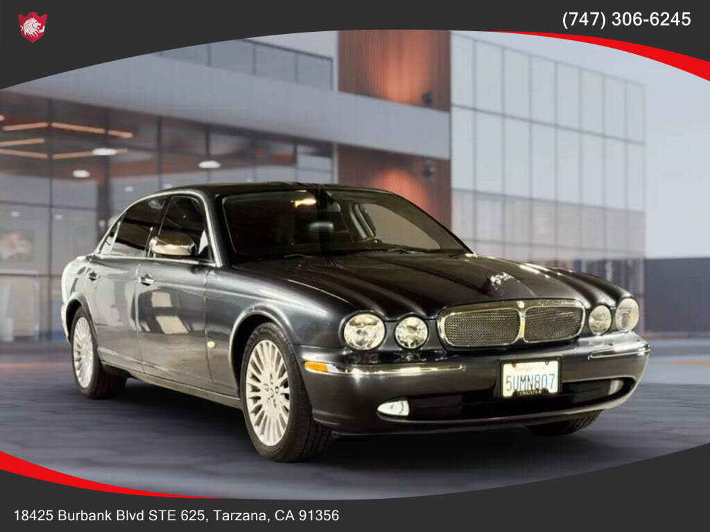 2006 Jaguar XJ-Series XJ Vanden Plas RWD