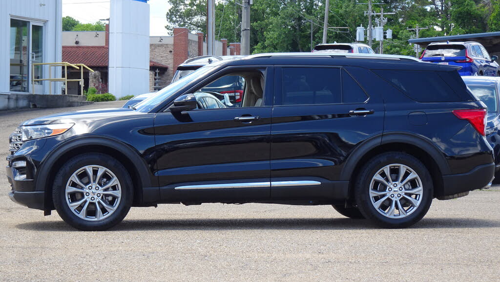 2022 Ford Explorer Limited RWD