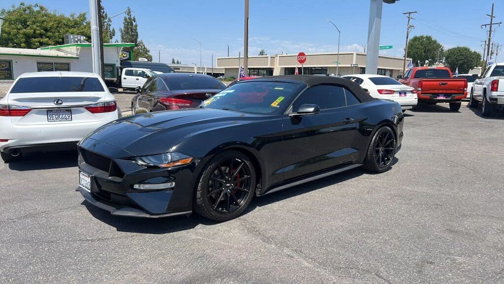 2018 Ford Mustang EcoBoost Premium Convertible RWD