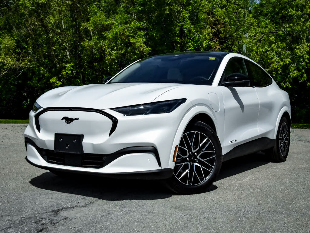 2025 Ford Mustang Mach-E Premium AWD