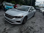 Volkswagen Passat 2.0T SEL FWD