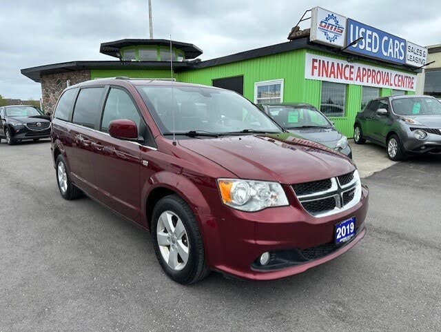 2019 Dodge Grand Caravan SXT 35th Anniversary Edition FWD