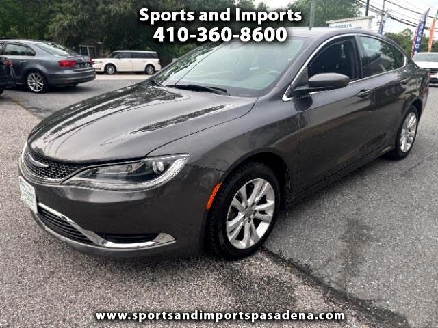 2015 Chrysler 200 Limited Sedan FWD