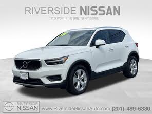Volvo XC40 T5 Momentum AWD