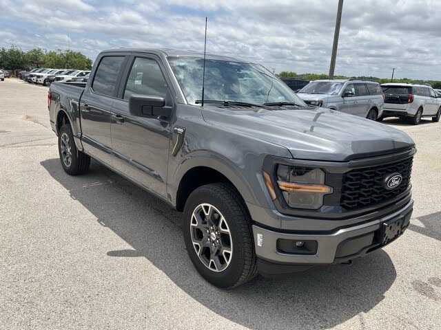 2025 Ford F-150 STX 4dr SuperCrew 4WD
