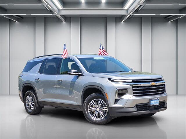 2024 Chevrolet Traverse LT FWD