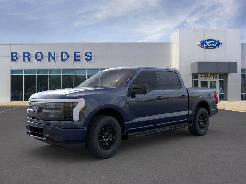 2025 Ford F-150 Lightning XLT SuperCrew AWD
