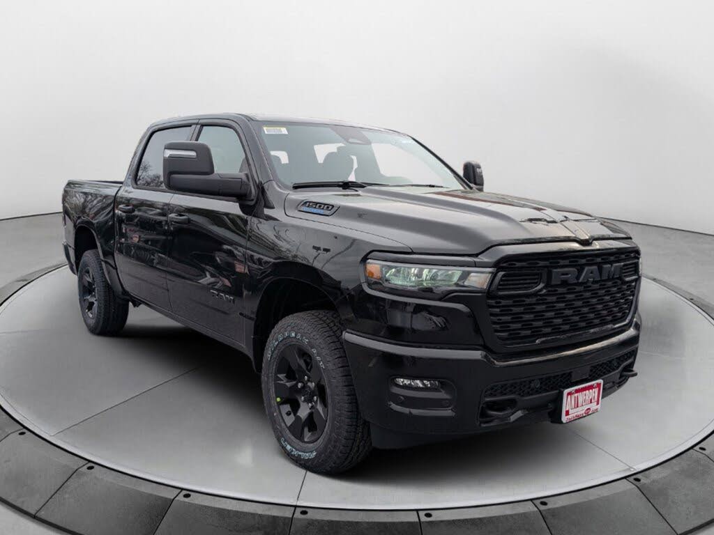 2025 RAM 1500 Tradesman Crew Cab 4WD