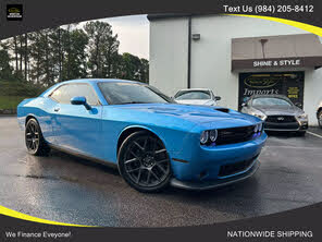 Dodge Challenger R/T Scat Pack RWD