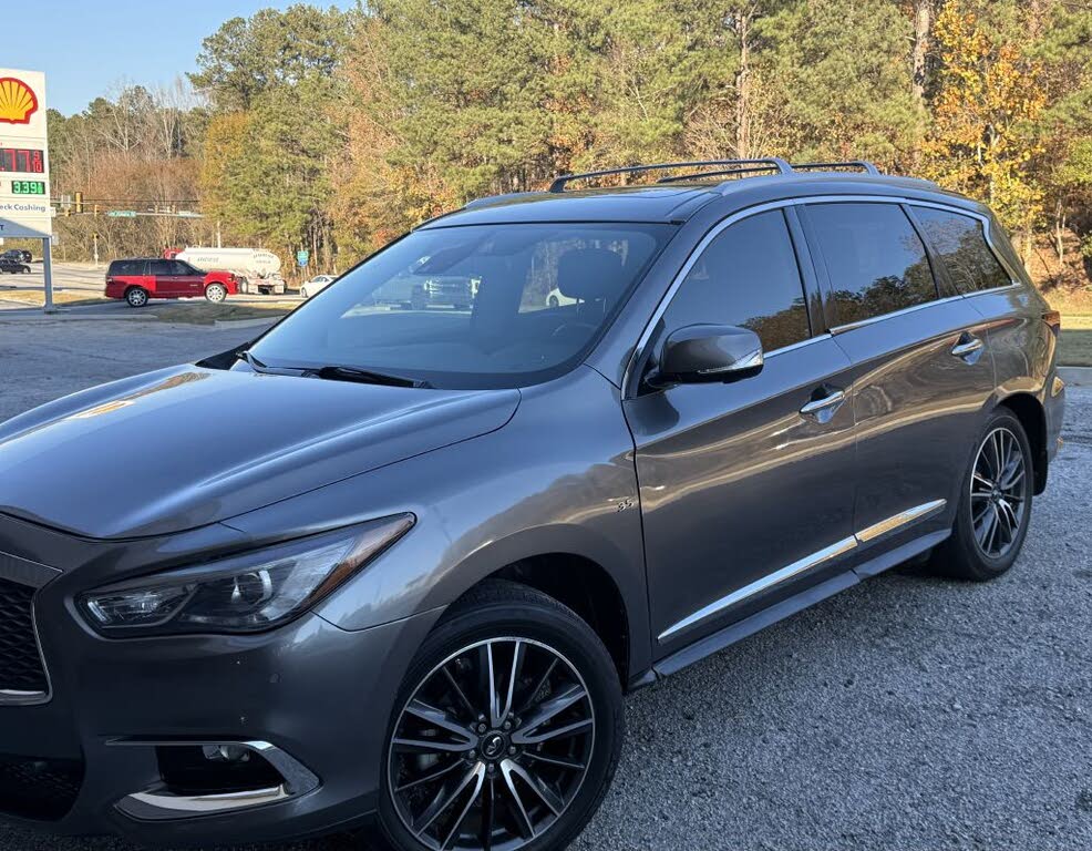 2017 INFINITI QX60 FWD