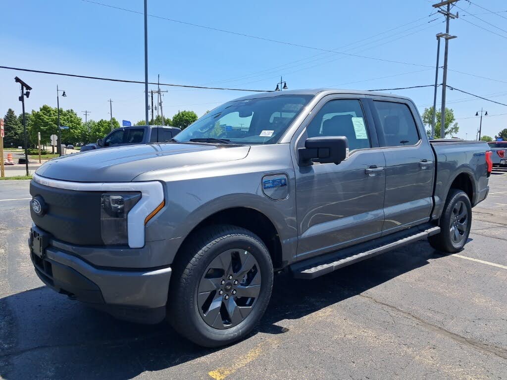 2025 Ford F-150 Lightning Flash SuperCrew AWD