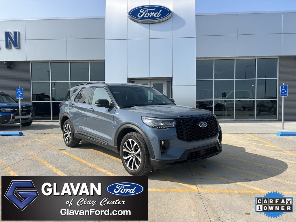 2025 Ford Explorer ST-Line AWD