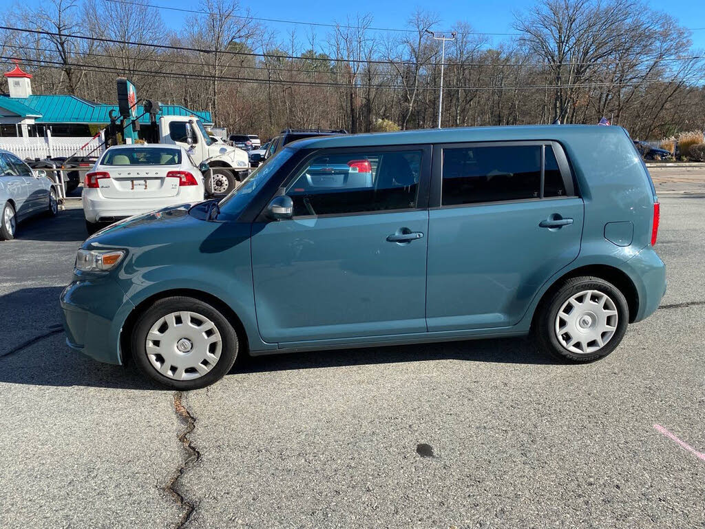 2009 Scion xB Base