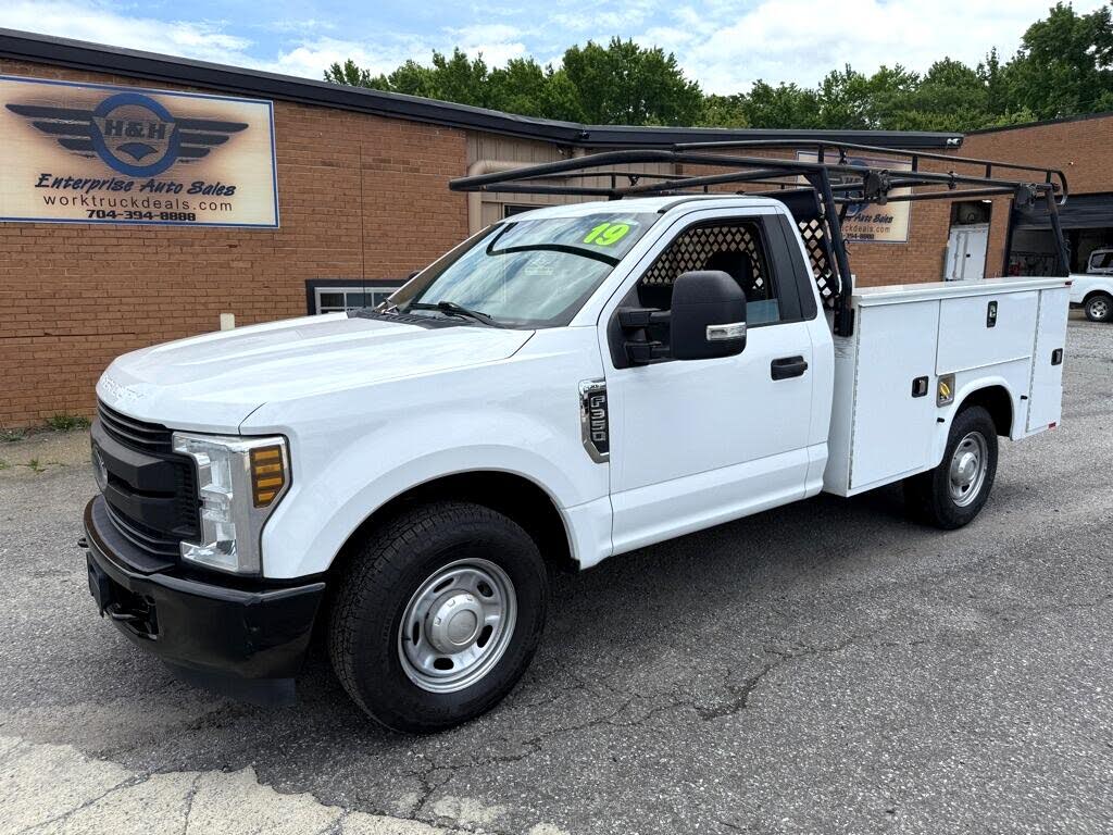 2019 Ford F-350 Super Duty XL LB RWD