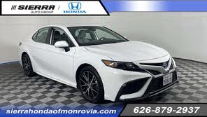 Toyota Camry Hybrid SE FWD