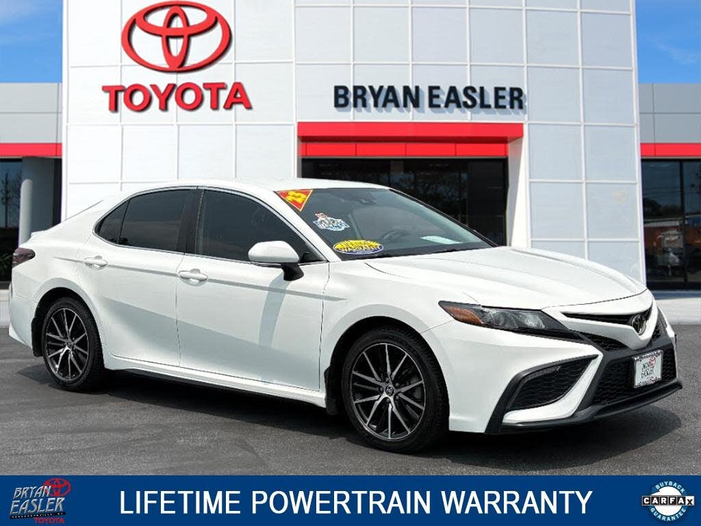 2023 Toyota Camry SE Nightshade FWD