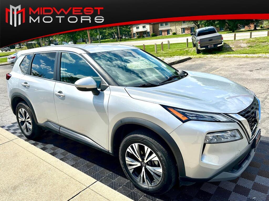 2022 Nissan Rogue SV FWD