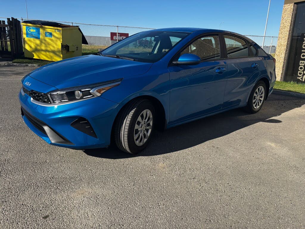 2023 Kia Forte LX FWD