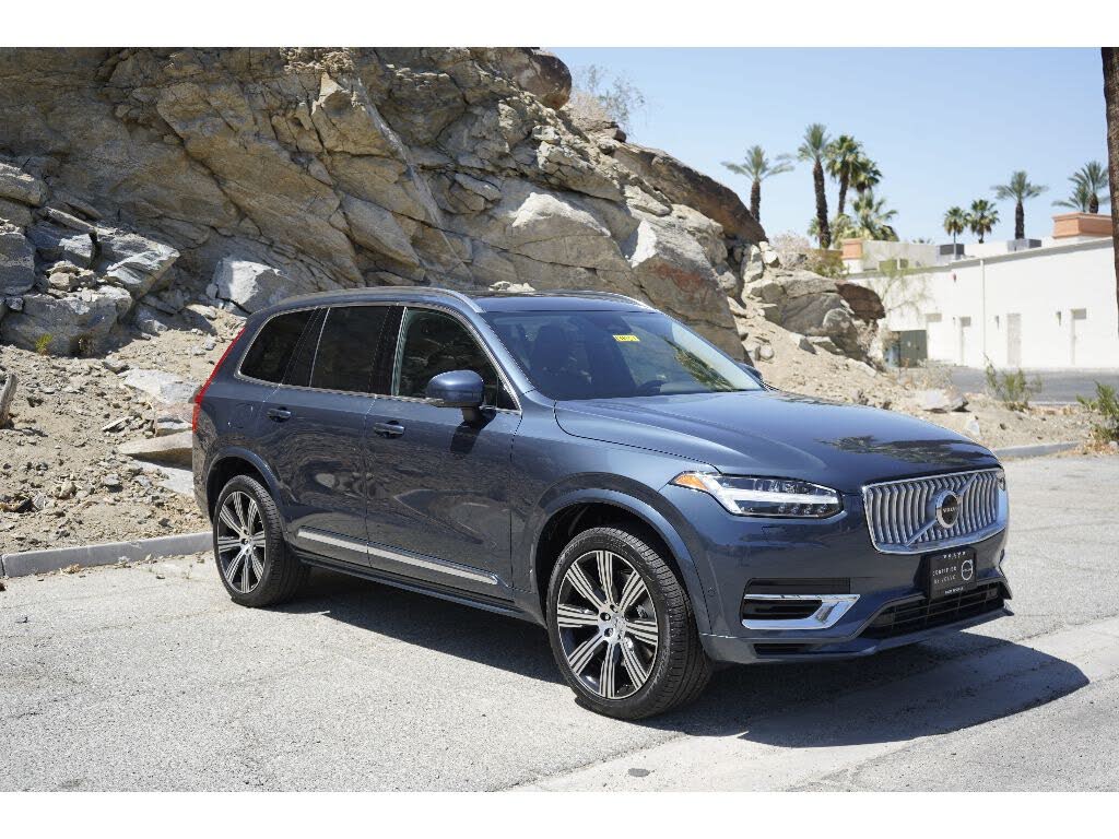 2025 Volvo XC90 Recharge T8 Plus Bright Theme 7-Passenger eAWD