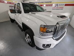 GMC Sierra 3500HD Denali Crew Cab LB DRW 4WD