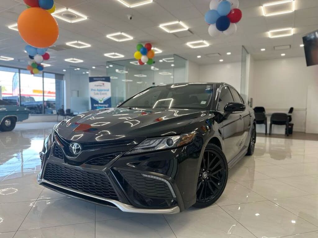 2023 Toyota Camry XSE FWD