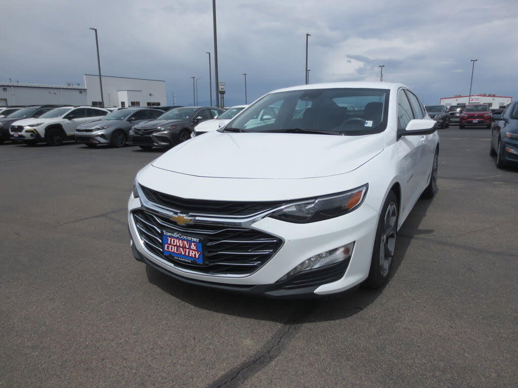 2024 Chevrolet Malibu LT with 1LT FWD
