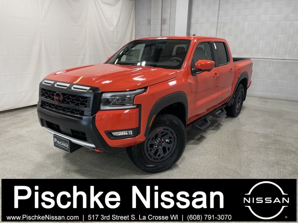 2025 Nissan Frontier PRO-4X Crew Cab 4WD