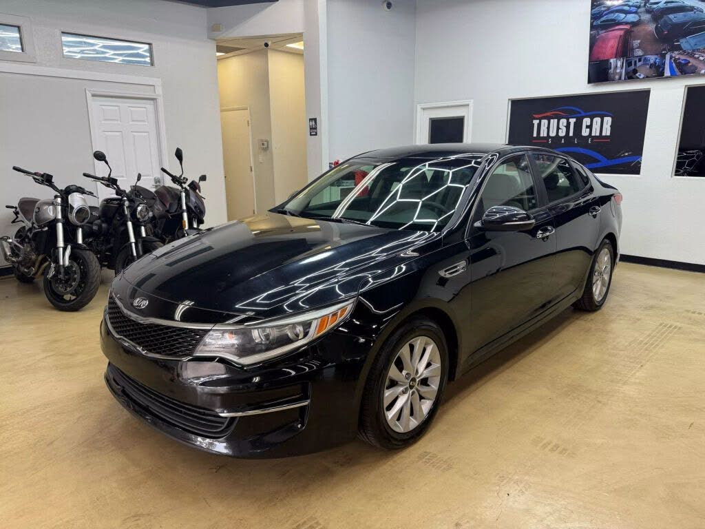 2018 Kia Optima LX