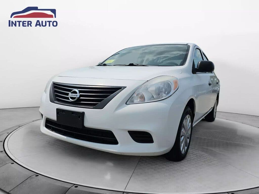 2012 Nissan Versa 1.6 S