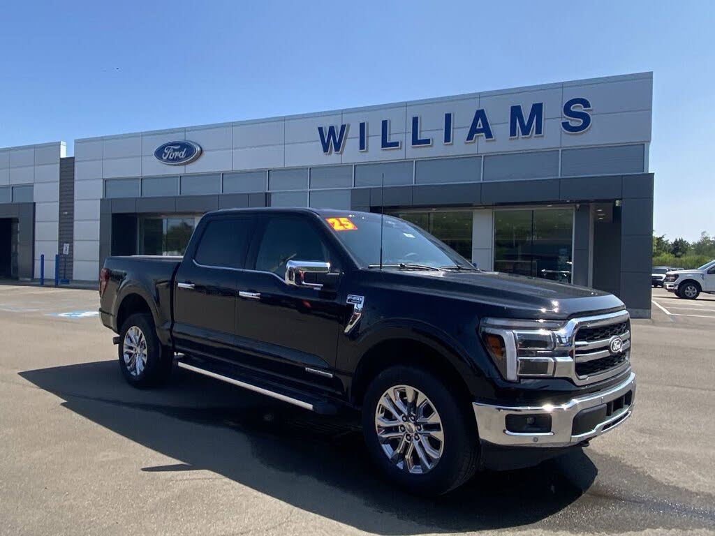 2025 Ford F-150 Lariat SuperCrew 4WD