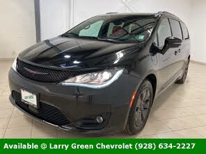 Chrysler Pacifica Hybrid Limited FWD