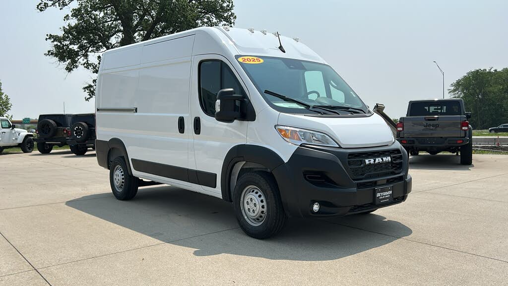 2025 RAM ProMaster 1500 Tradesman 136 High Roof Cargo Van FWD