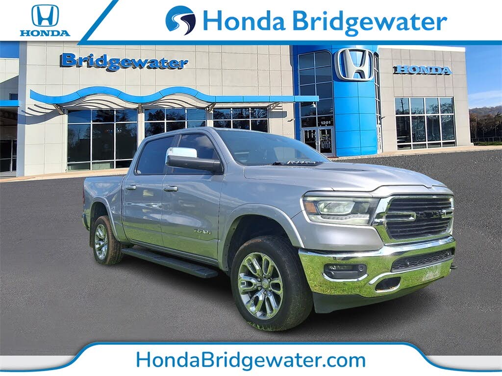 2019 RAM 1500 Laramie Crew Cab 4WD