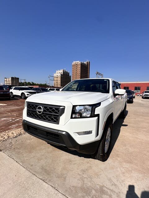 2023 Nissan Frontier SV Crew Cab LB 4WD