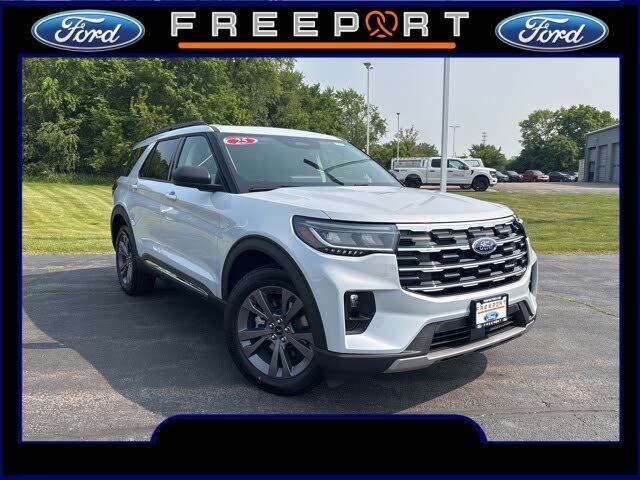 2025 Ford Explorer Active AWD