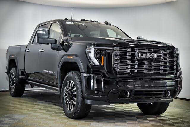 2025 GMC Sierra 2500HD Denali Ultimate Crew Cab 4WD
